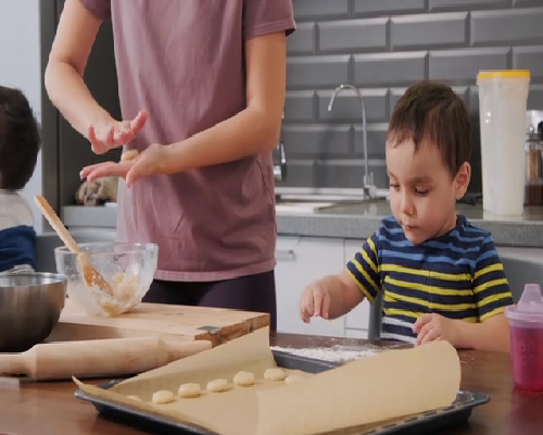 备孕快两年，吃的药不少。十月份又做了检查，卵巢功能